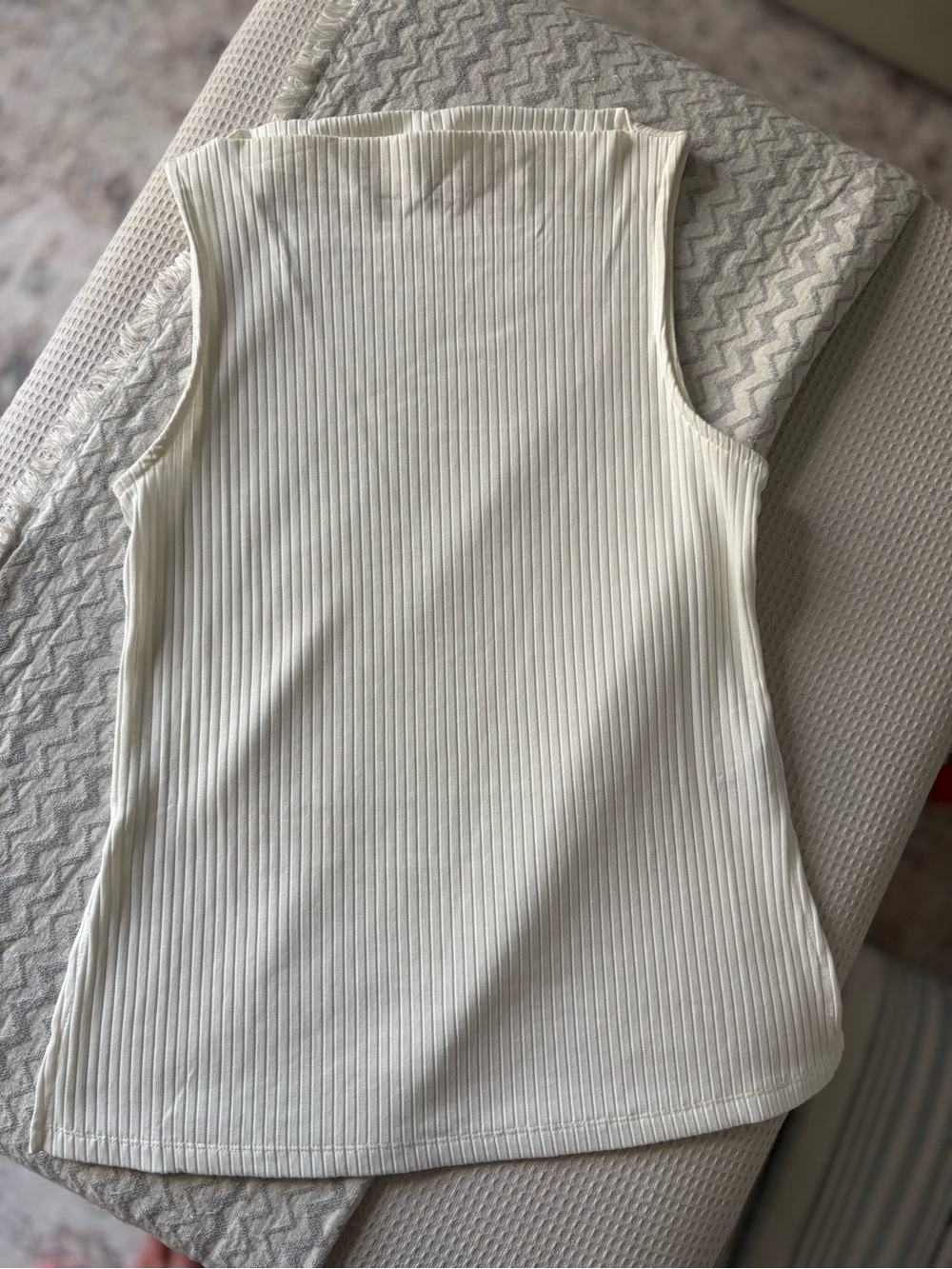Old Navy Off-White Ribbed Sleeveless Tank